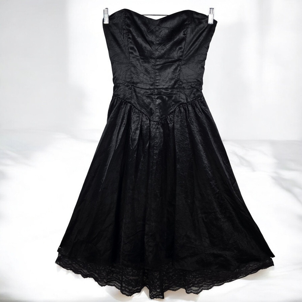 Vintage Katie MFG Black Corset Dress Strapless Lace‎ Trim Woman 11-12 Union Made